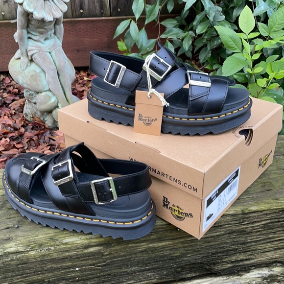 Dr. Martens Shoes - NEW Dr Martens Terry II Black Leather Strap Sandals NIB